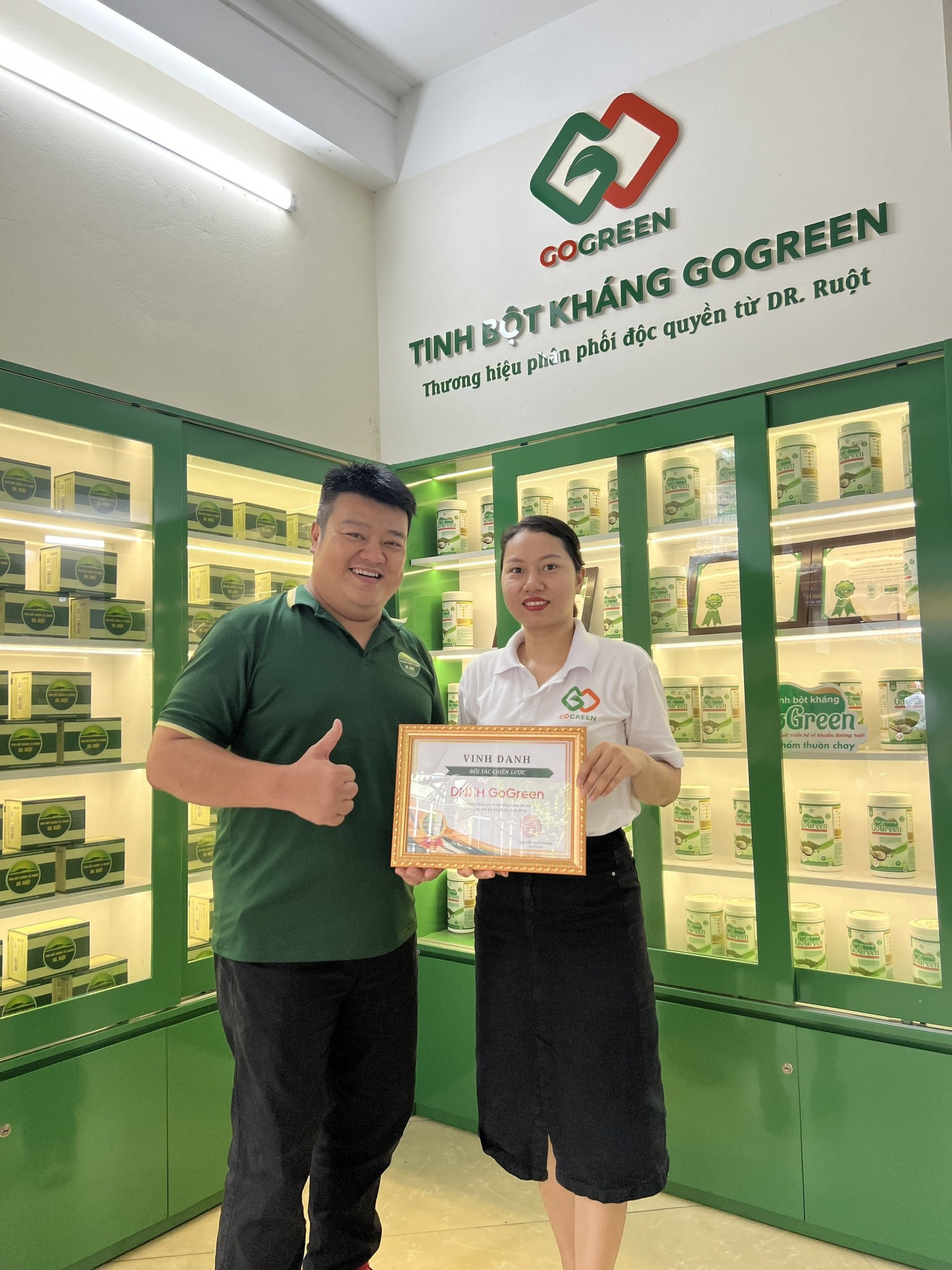 Lễ ký kết hợp tác của công ty Cổ phần sức khỏe Đường ruột Việt Nam và DNXH Go Green